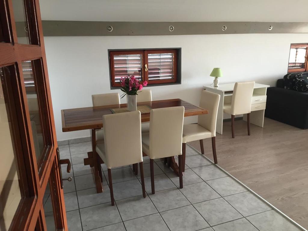 Apartments Pavic Betina  Exterior foto