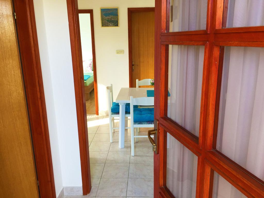 Apartments Pavic Betina  Exterior foto